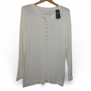 NWT Abercrombie & Fitch Women’s Oversized Boyfriend Henley Sweater M Cozy White